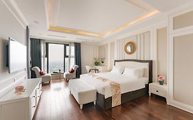 D'Leroi Soleil- Tay Ho- Near Westlake In Ha Noi